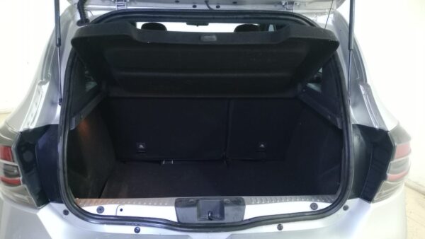 RENAULT SANDERO STEPWAY 5P INTENS 1.6 - Imagen 10