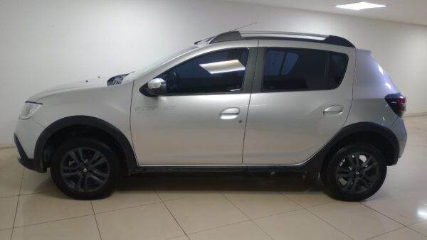 RENAULT SANDERO STEPWAY 5P INTENS 1.6 - Imagen 12