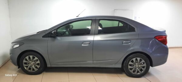 CHEVROLET ONIX 5P 1,4 lOY BLACK EDITION - Imagen 6