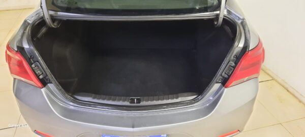 CHEVROLET ONIX 5P 1,4 lOY BLACK EDITION - Imagen 9
