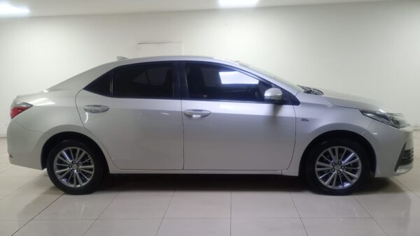 TOYOTA COROLLA 4P 1,8 XEI MT PACK 2017 - Imagen 7