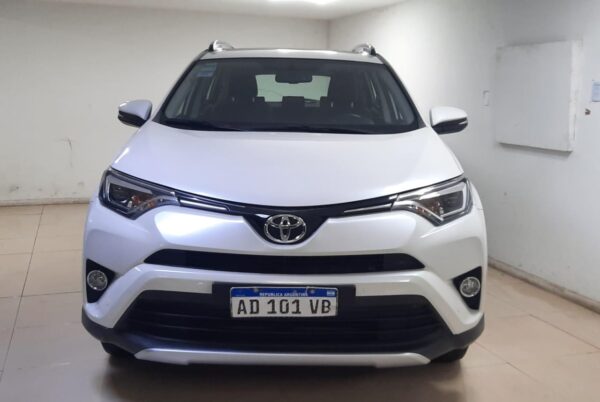 TOYOTA RAV - 4 5P 2,0 16V VX 4X2 CVT FULL 2016 - Imagen 4