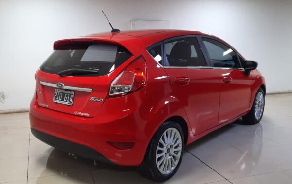 FORD FIESTA KINETIC OESIGN ATTRACTION 5P 1,6 TITANIUM POWERSHIFT 2013 - Imagen 4
