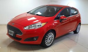 FORD FIESTA KINETIC OESIGN ATTRACTION 5P 1,6 TITANIUM POWERSHIFT 2013