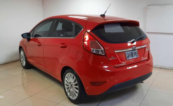 FORD FIESTA KINETIC OESIGN ATTRACTION 5P 1,6 TITANIUM POWERSHIFT 2013 - Imagen 8