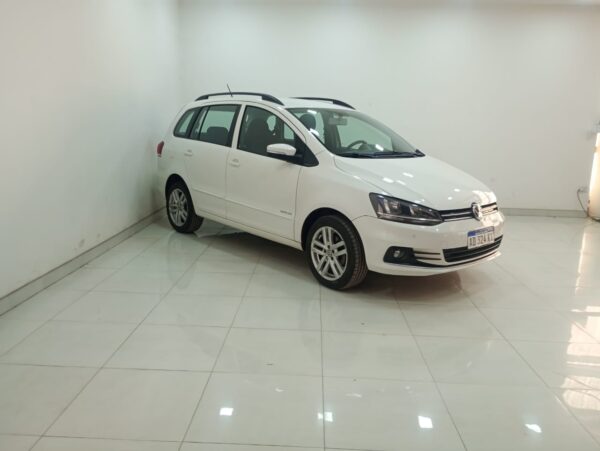 VOLKSWAGEN SURAN 5P 1,6 HIGHLINE - Imagen 18
