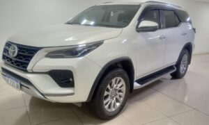 TOYOTA HILUX SW4 5P 2,8 TDi SRX 4X4 7/A A/T 2020
