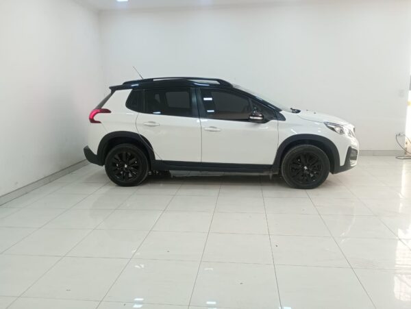 PEUGEOT 2008 5P 1,6 THP SPORT TIPT6 2020 - Imagen 2