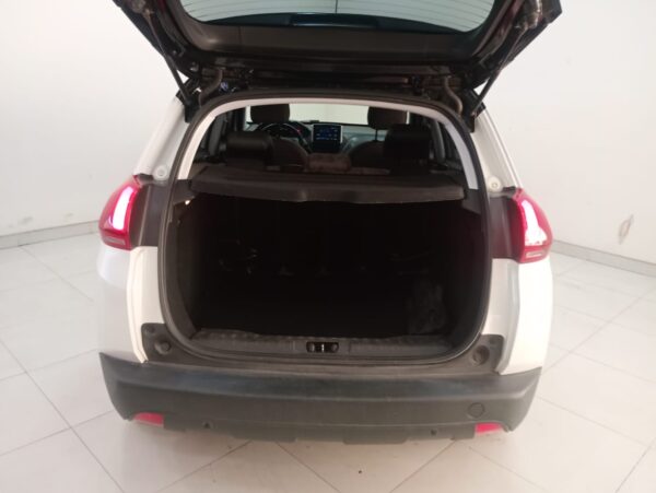 PEUGEOT 2008 5P 1,6 THP SPORT TIPT6 2020 - Imagen 11
