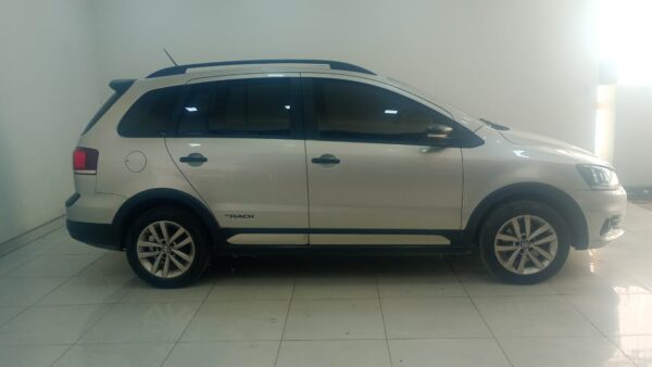 VOLKSWAGEN SURAN 5P MSI TRACK - Imagen 8