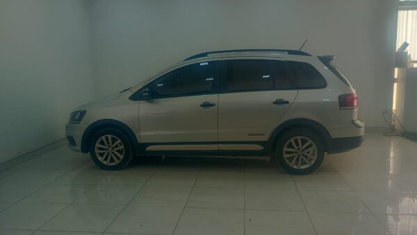VOLKSWAGEN SURAN 5P MSI TRACK - Imagen 11