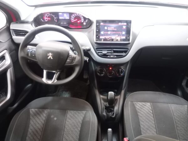 PEUGEOT 208 5P 1,6 ALLURE 2019 - Imagen 8
