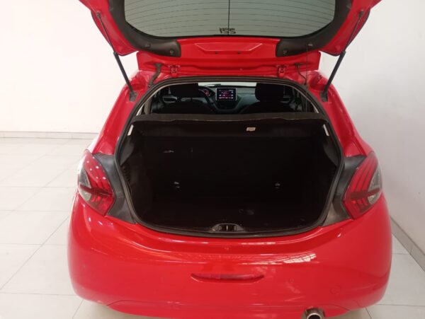 PEUGEOT 208 5P 1,6 ALLURE 2019 - Imagen 12