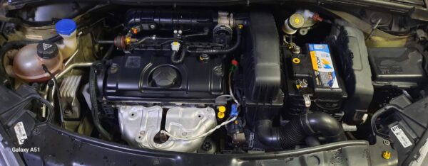 PEUGEOT 208 5P 1,5 ACTIVE - Imagen 5