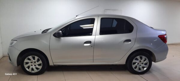 RENAULT LOGAN 4P 1,6 16V LIFE - Imagen 11