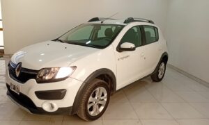 RENAULT SANDERO STEPWAY 5P 1,6 PRIVILEGE