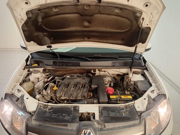 RENAULT SANDERO STEPWAY 5P 1,6 PRIVILEGE - Imagen 9