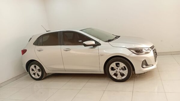 CHEVROLET ONIX 5P 1,0 T PREMIER I - Imagen 12