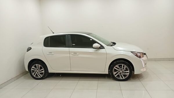 PEUGEOT 208 5P 1,6 ALLURE TIPT - Imagen 4