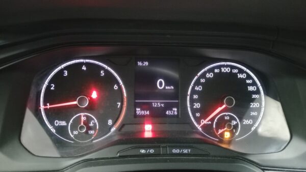 VOLKSWAGEN POLO 5P 1,6 MSI TRENDLINE - Imagen 13