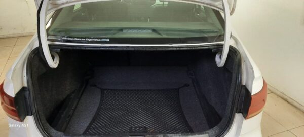 VOLKSWAGEN VIRTUS 4P 1,6 MSI HIGHLINE - Imagen 4