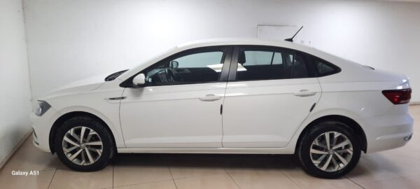 VOLKSWAGEN VIRTUS 4P 1,6 MSI HIGHLINE - Imagen 7