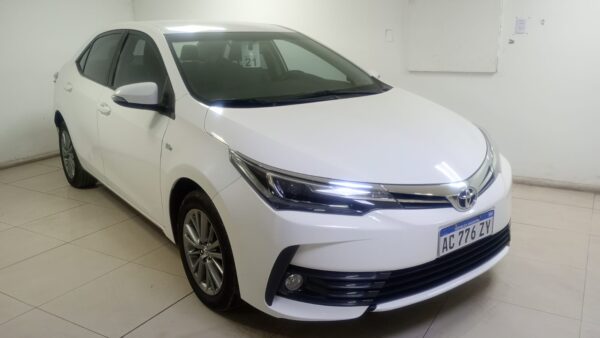 TOYOTA COROLLA 4P 1,8 XEI MT 2017