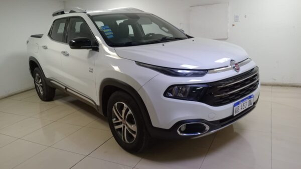 FIAT TORO PICK UP D/C 2,0 TD VOLCANO 4X4 9AT