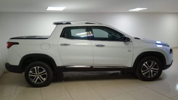 FIAT TORO PICK UP D/C 2,0 TD VOLCANO 4X4 9AT - Imagen 7