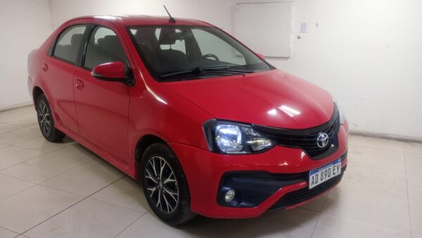 TOYOTA ETIOS 4P 1,5 XLS 4AT 2018 - Imagen 6