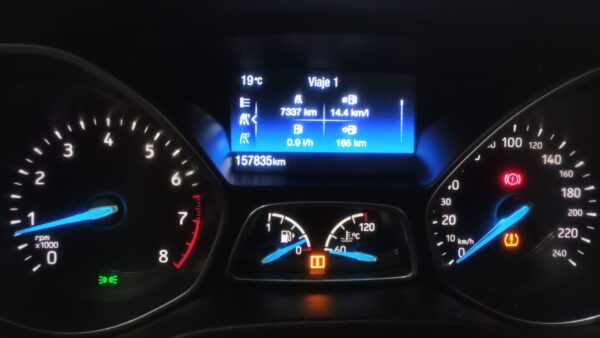 FORD FOCUS KINETIC DESIGN ATTRACTION 4P 2,0 SE PLUS 2016 - Imagen 6
