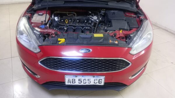 FORD FOCUS KINETIC DESIGN ATTRACTION 4P 2,0 SE PLUS 2016 - Imagen 9