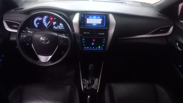 TOYOTA YARIS 5P 1,5 XLS PACK CVT - Imagen 3