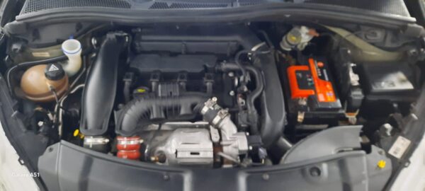 PEUGEOT 208 5P 1,6 THP GT - Imagen 5