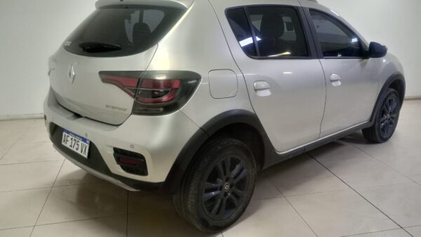RENAULT SANDERO STEPWAY 5P INTENS 1.6 - Imagen 5