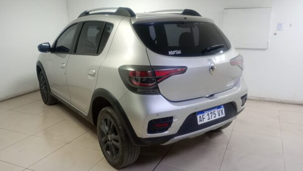 RENAULT SANDERO STEPWAY 5P INTENS 1.6 - Imagen 12