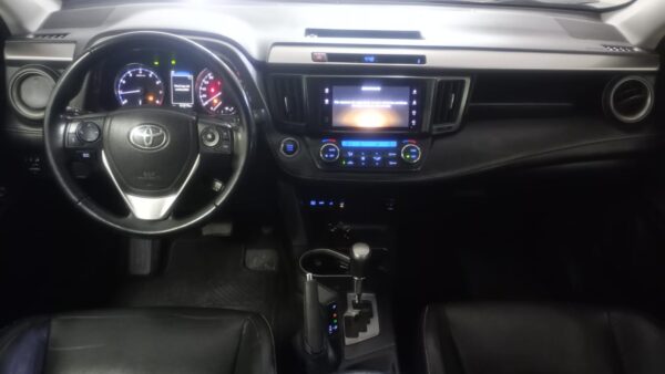 TOYOTA RAV - 4 5P 2,5 16V VX 4X4 6AT FULL 2016 - Imagen 3