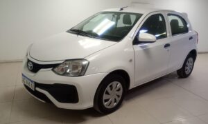 TOYOTA ETIOS 5P 1,5 X 6MT